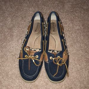 NEVER WORN SPERRY TOP-SIDERS